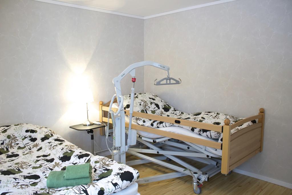 Hostel Mellangarden Vasterbykil Zimmer foto